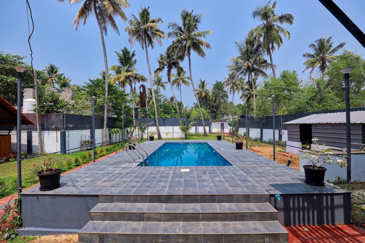 Waves And Shores Beach Villa ماراريكولام المظهر الخارجي الصورة