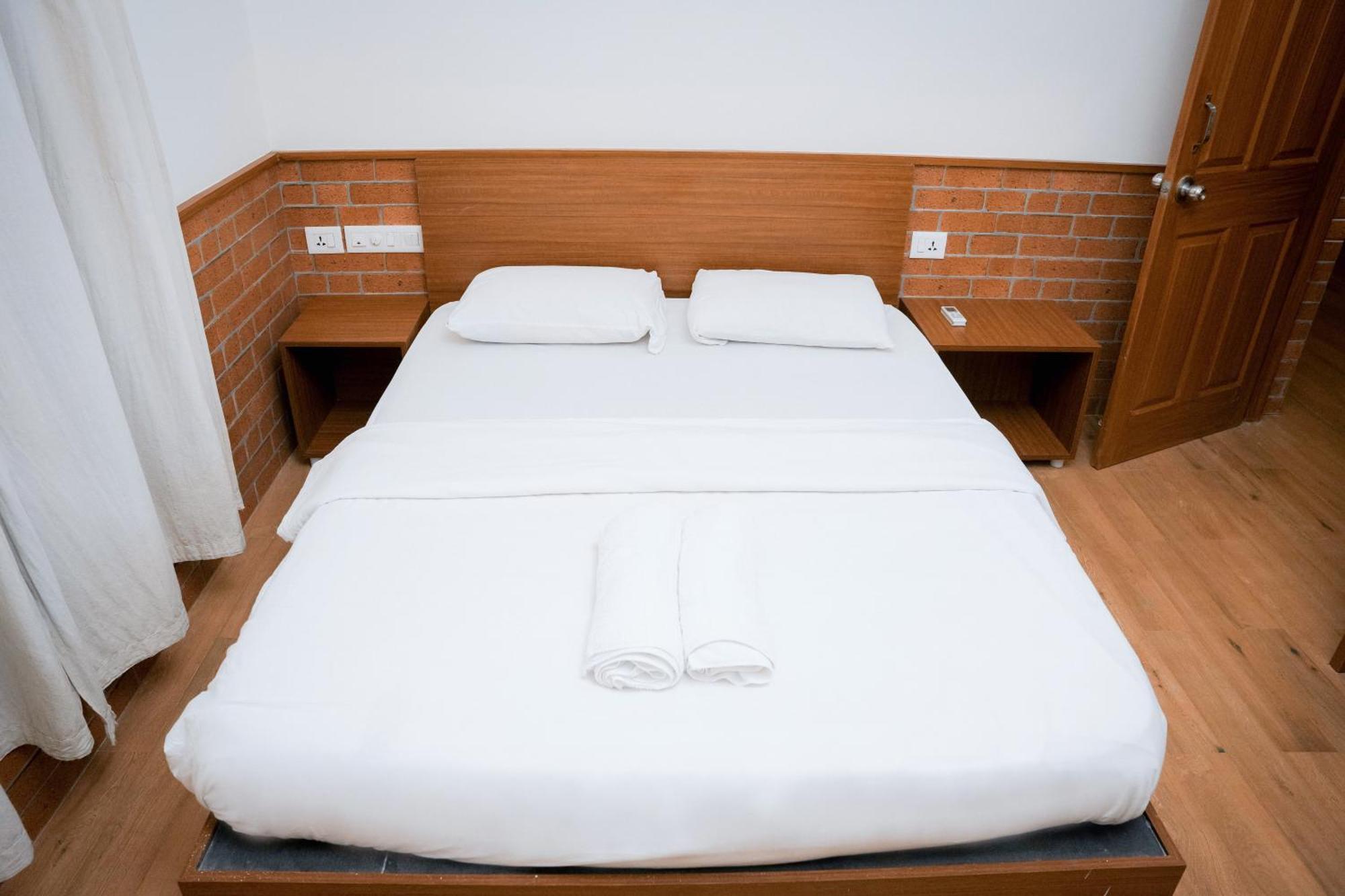 Waves And Shores Beach Villa ماراريكولام المظهر الخارجي الصورة